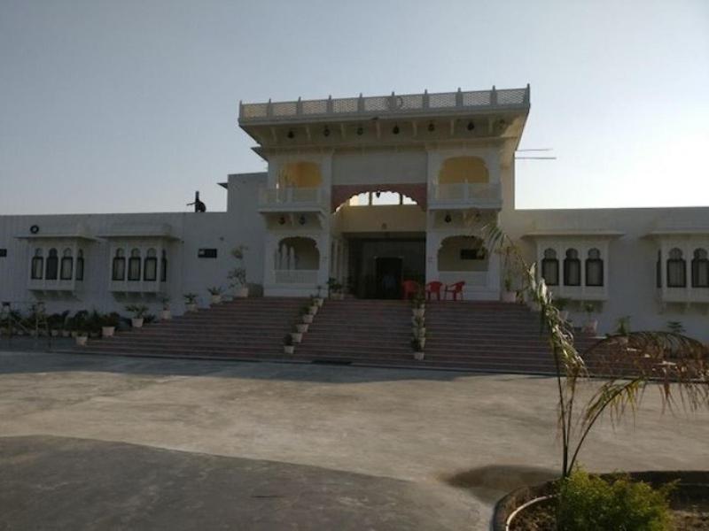 Tej Mahal Palace Bandikui Экстерьер фото